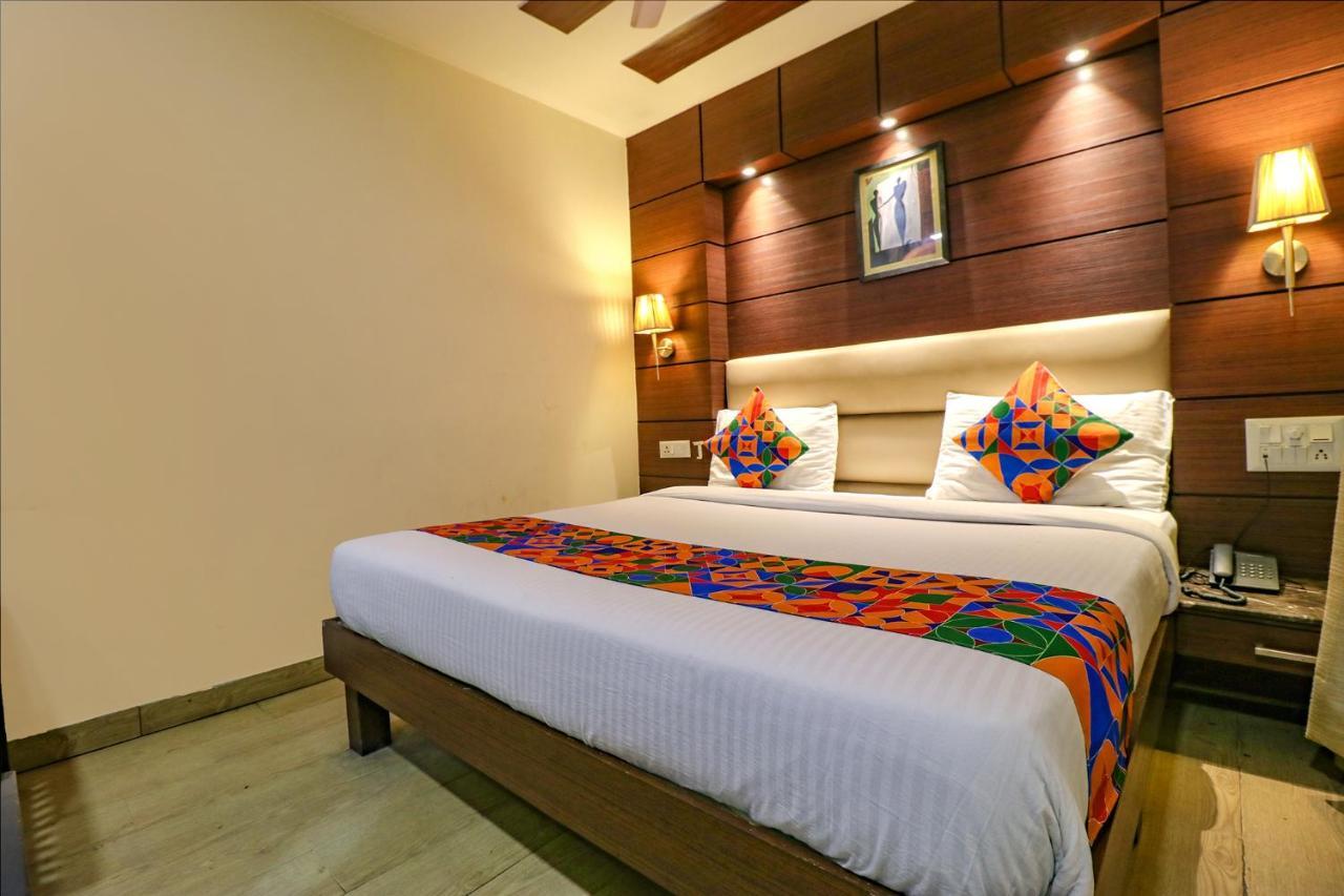 Fabhotel Admire Suites Νέο Δελχί Εξωτερικό φωτογραφία